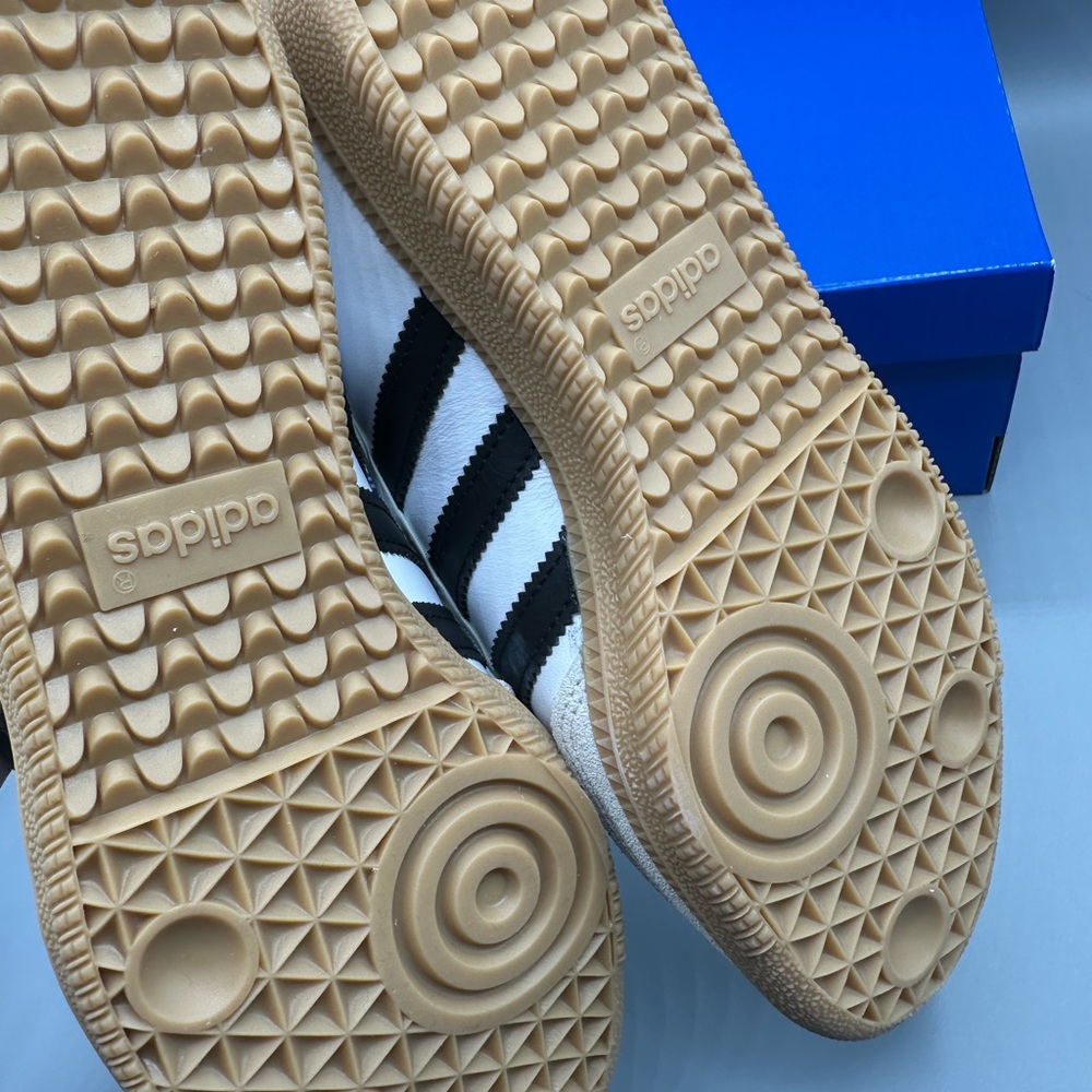 ADIDAS SAMBA JANE WHITE 🖤🤍 - Picture 4 of 11